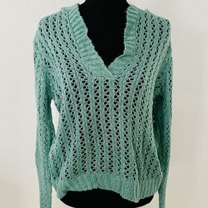 EUC Women’s Hooded Soft Knit Sweater